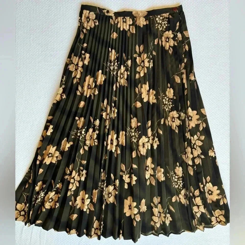 Vintage Maxi Skirt 12 Pleated Floral Green 90s Cottagecore Whimsigoth Fairy Dark